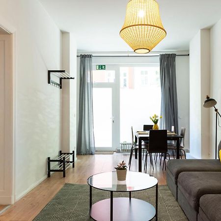 Freshly Renovated 2Br&Lr+Walk-In Rainshower Apartment Berlin Luaran gambar