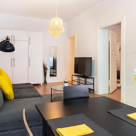Freshly Renovated 2Br&Lr+Walk-In Rainshower Apartment Berlin Luaran gambar