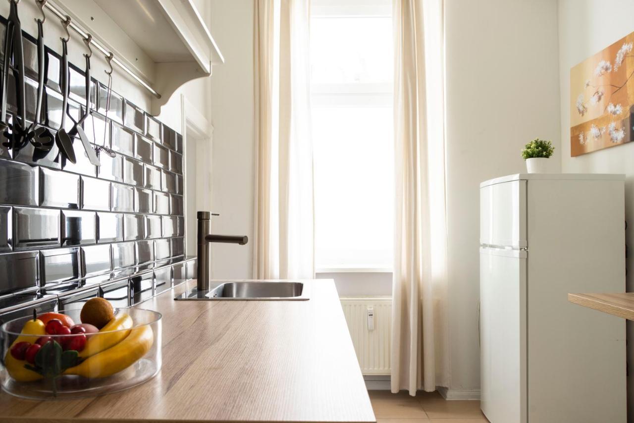 Freshly Renovated 2Br&Lr+Walk-In Rainshower Apartment Berlin Luaran gambar
