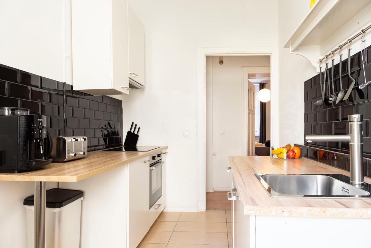 Freshly Renovated 2Br&Lr+Walk-In Rainshower Apartment Berlin Luaran gambar